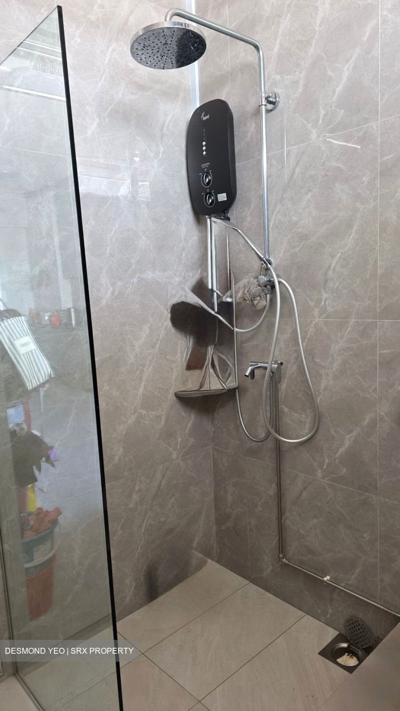 Blk 102 Pasir Ris Street 12 (Pasir Ris), HDB 5 Rooms #589862811